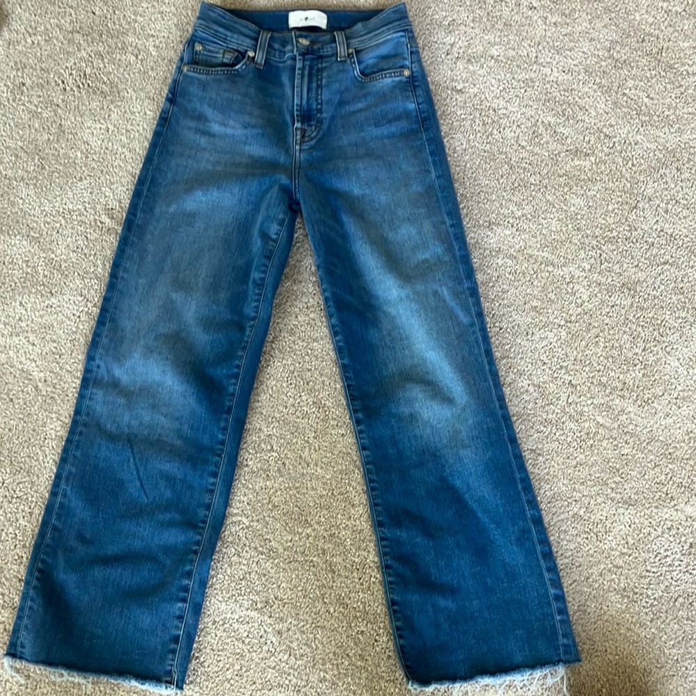 7 for all mankind cropped Alexa jeans
Excellent condition 
Size 25